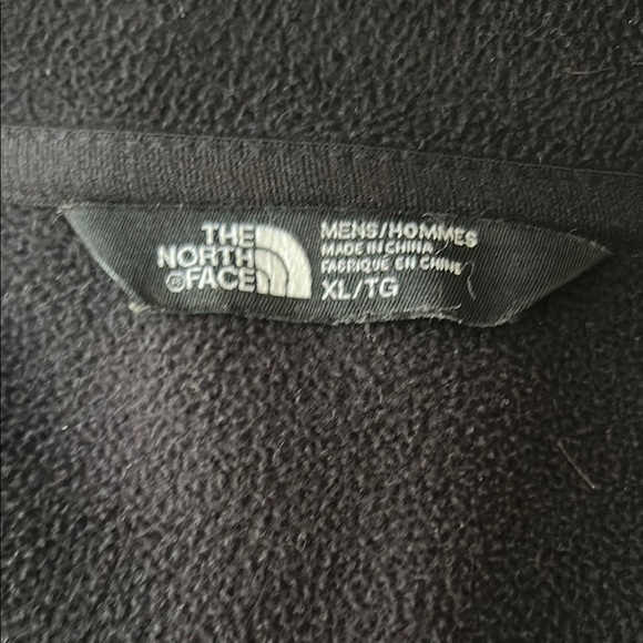 The North Face Black Full-Zip Hoodie - Picture 6 of 7